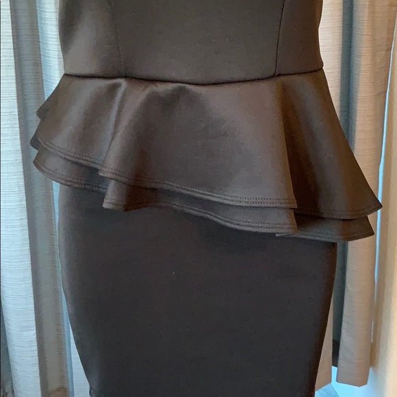 Black Asymmetrical ruffle dress - Picture 3 of 5